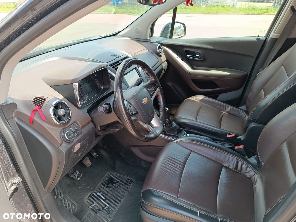 Chevrolet Trax 1.4 T LS - 14