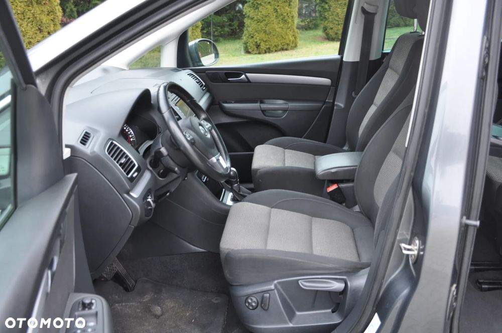 Volkswagen Sharan 2.0 TDI DSG BlueMotion Technology Comfortline - 24