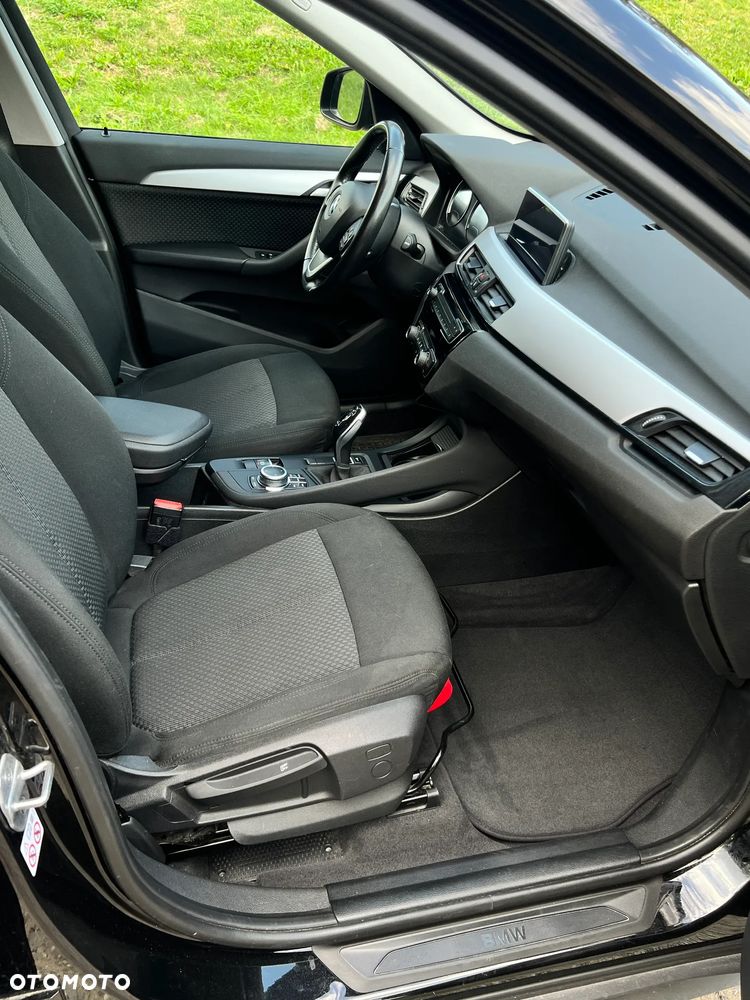 BMW X1 sDrive18i - 9