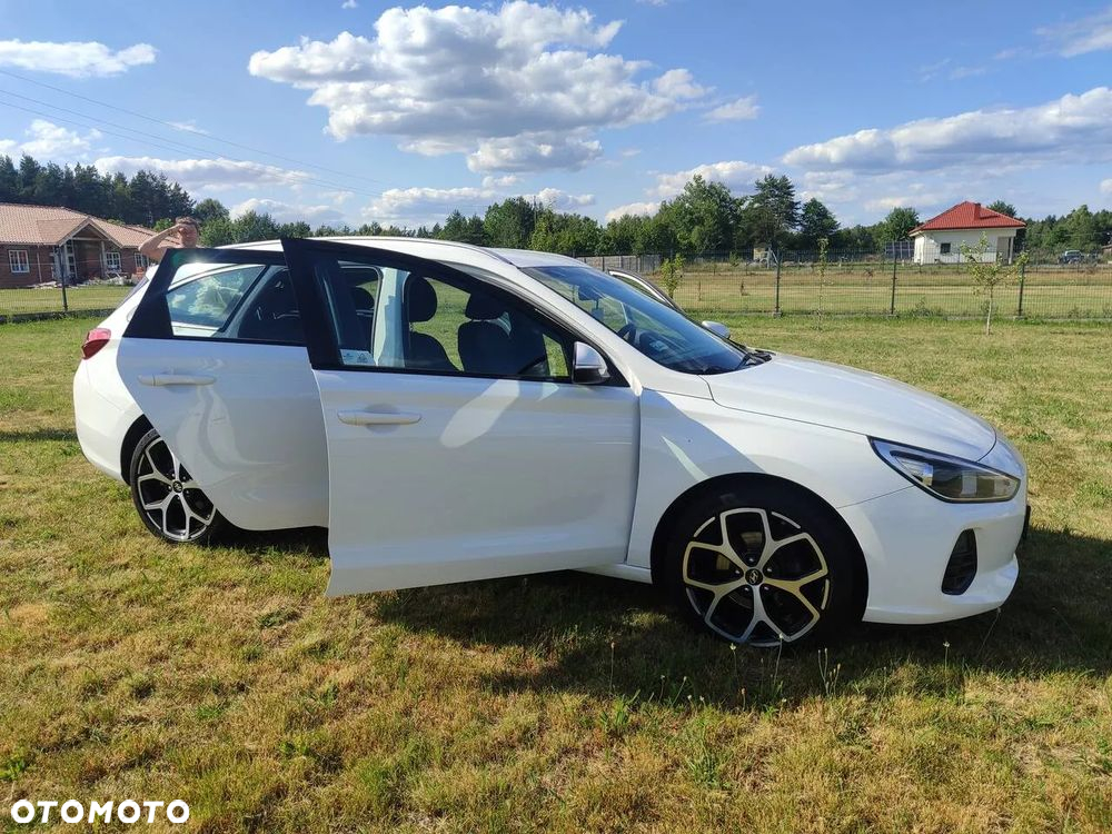 Hyundai i30 1.6 CRDi Comfort - 10
