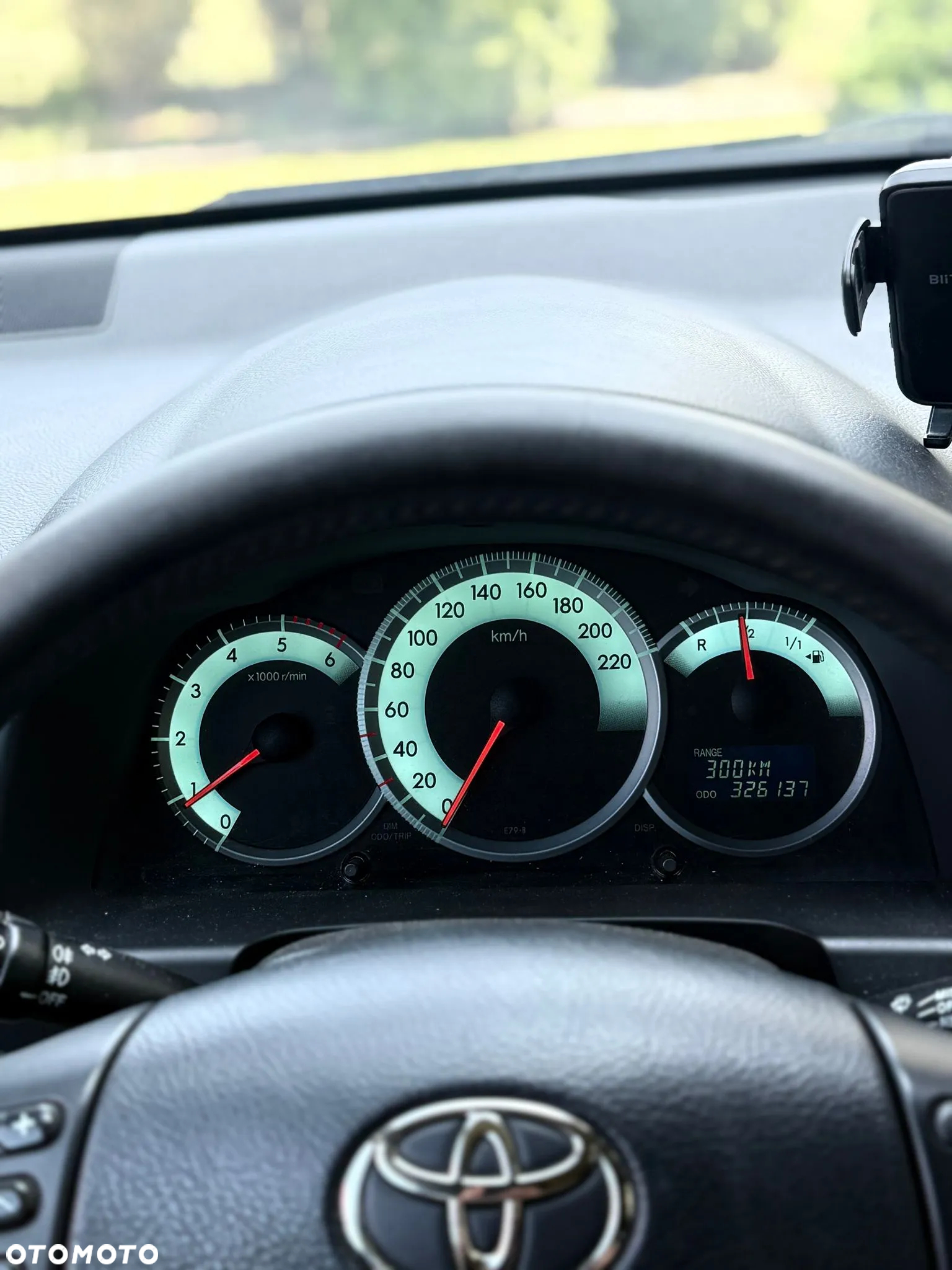 Toyota Corolla - 12