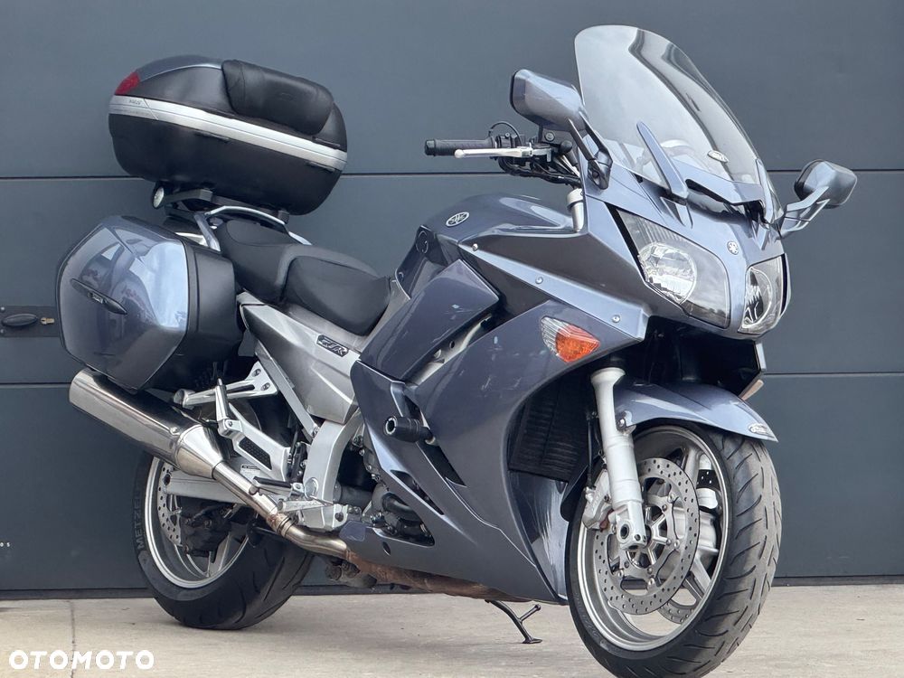 Yamaha FJR - 1