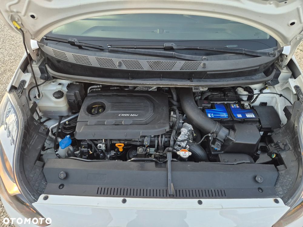 Hyundai ix20 1.4 CRDi Premium - 17