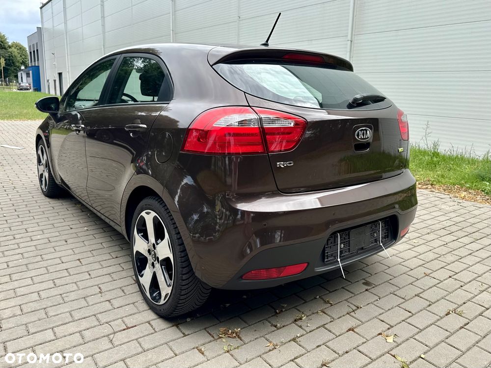 Kia Rio 1.4 Platinum Edition - 17