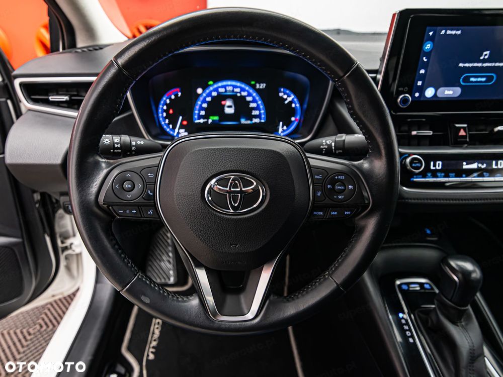 Toyota Corolla - 12