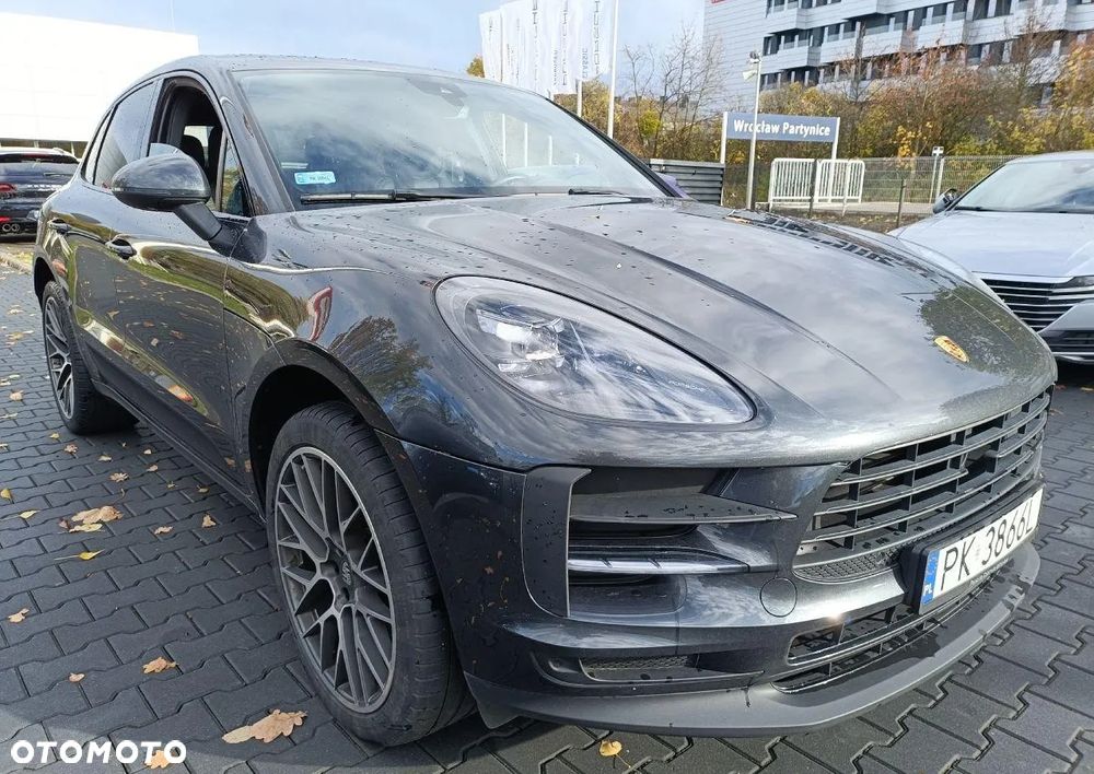 Porsche Macan - 4