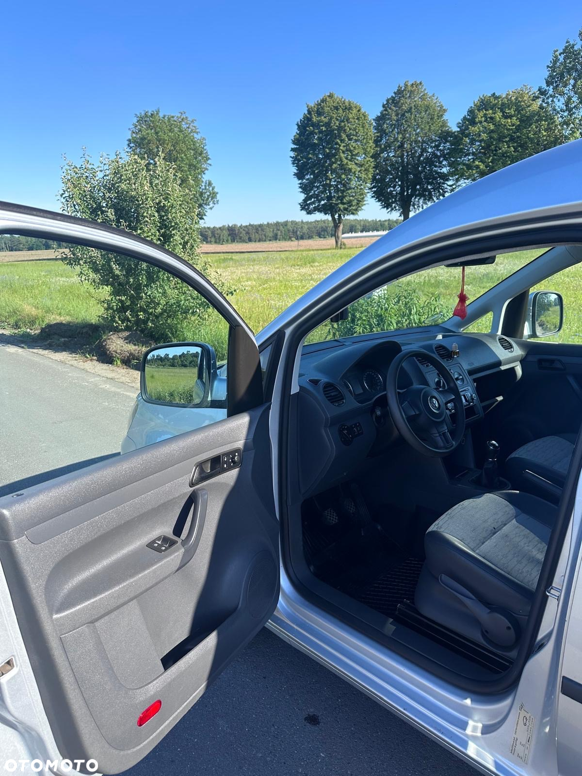 Volkswagen Caddy - 25