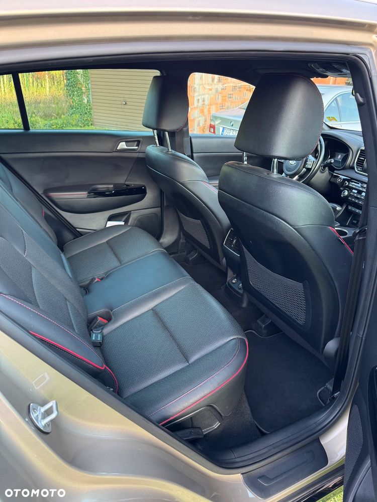 Kia Sportage 1.6 T-GDI AWD GT Line - 11