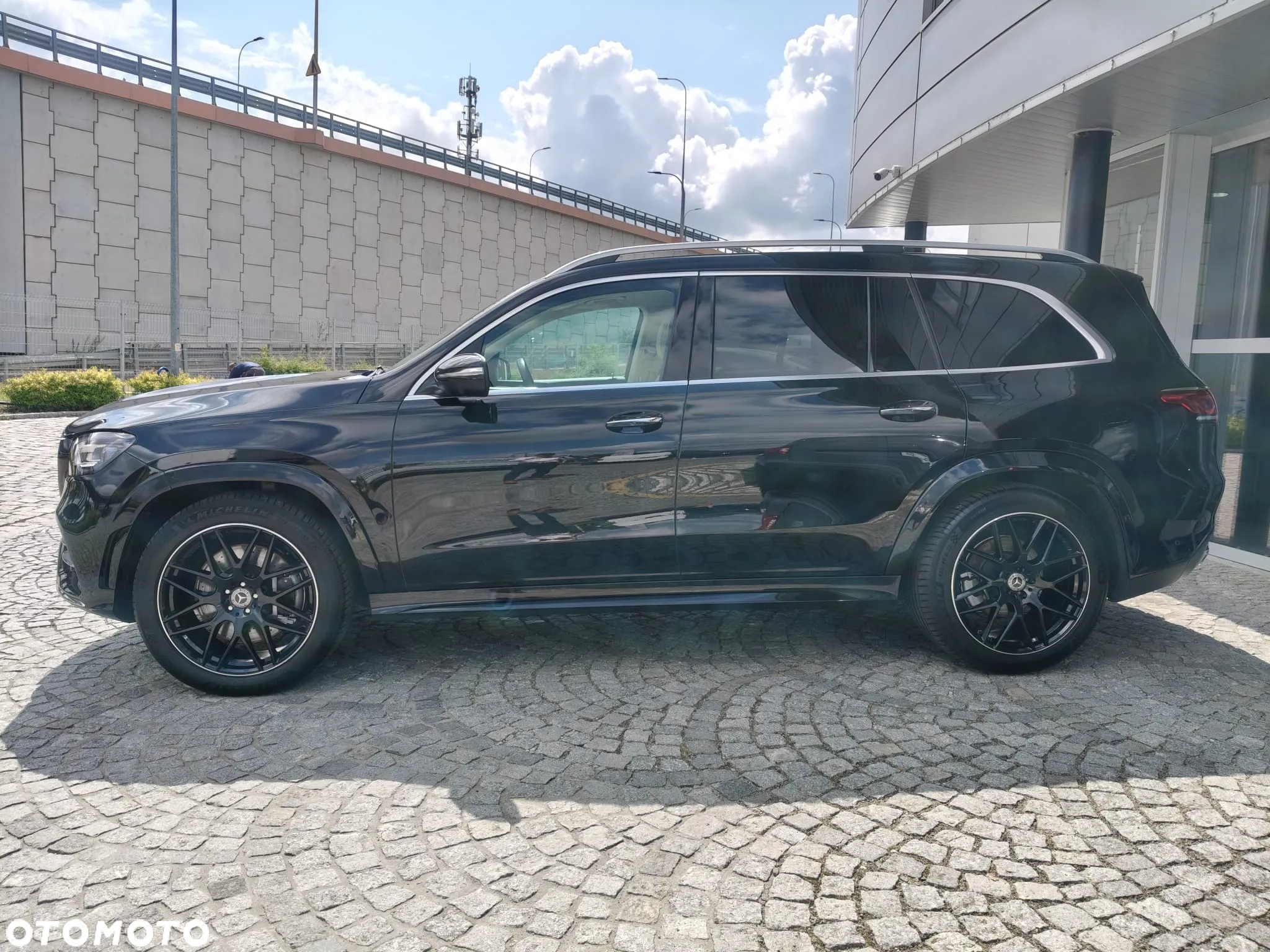 Mercedes-Benz GLS 400 d 4-Matic - 8