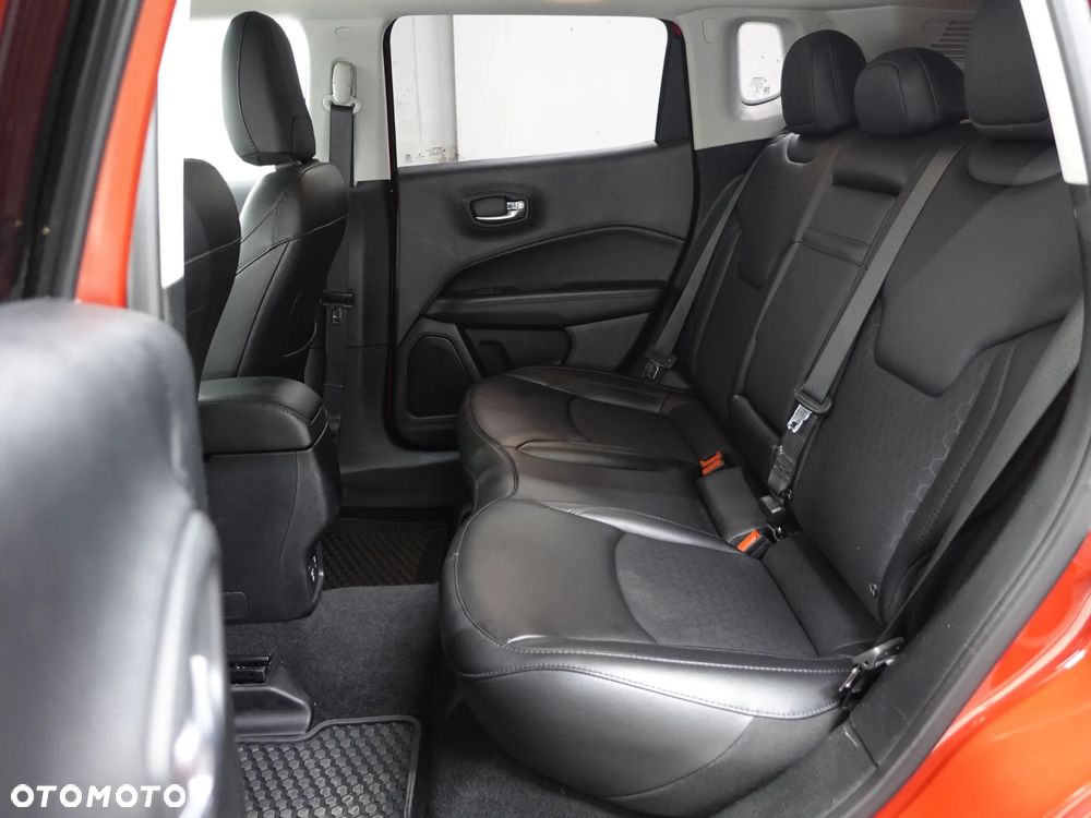 Jeep Compass 1.6 MultiJet Limited - 21