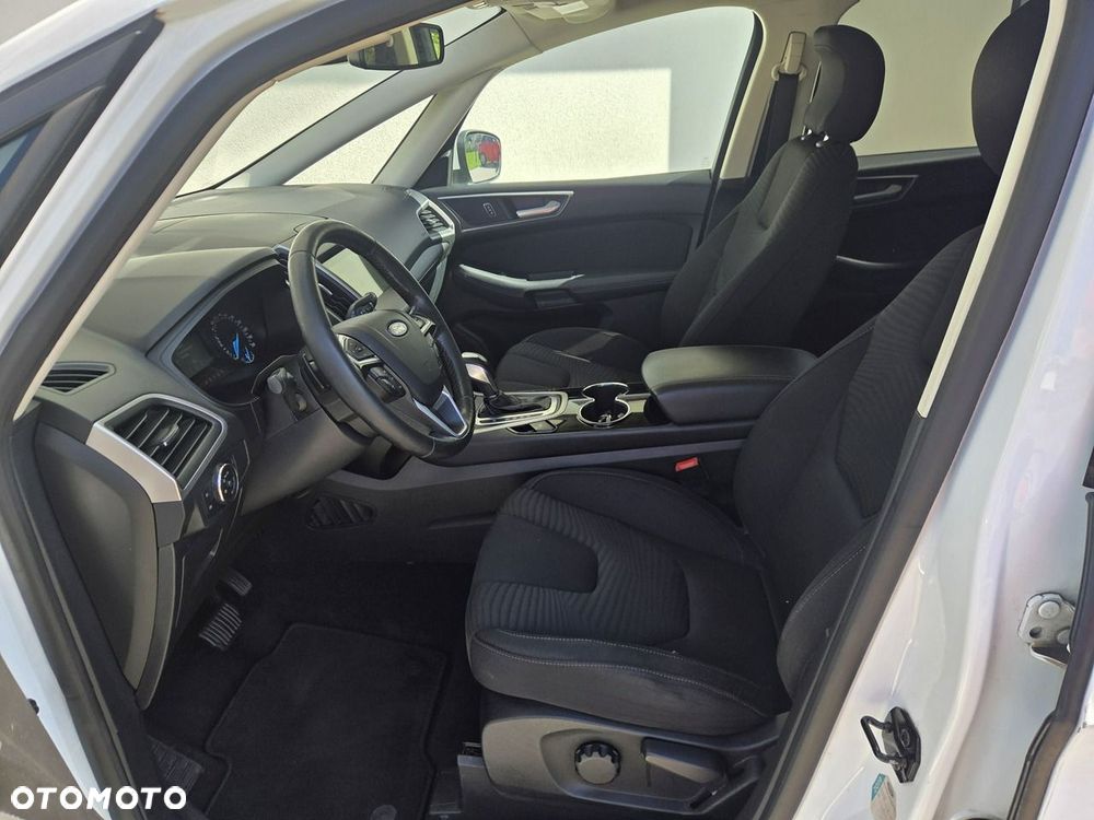 Ford S-Max - 8
