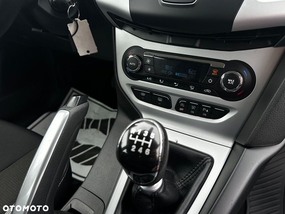 Ford Focus - 18