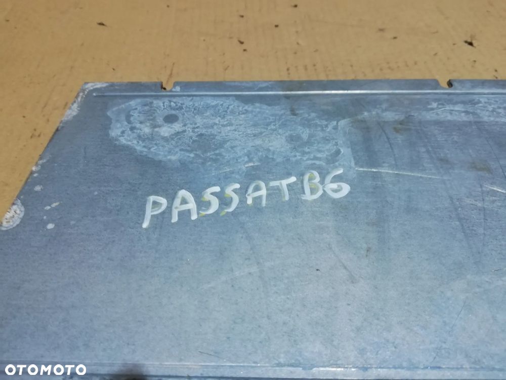 VW PASSAT B6 TUNER WZMACNIACZ 3C0035456C - 2
