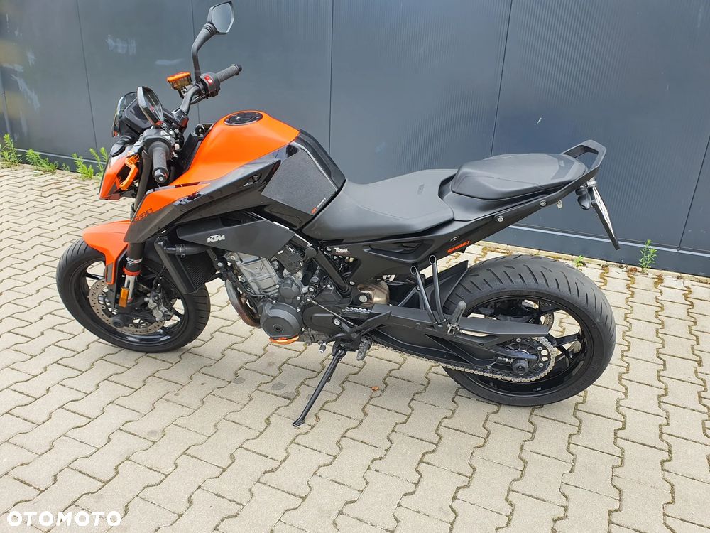 KTM DUKE 890 - 2