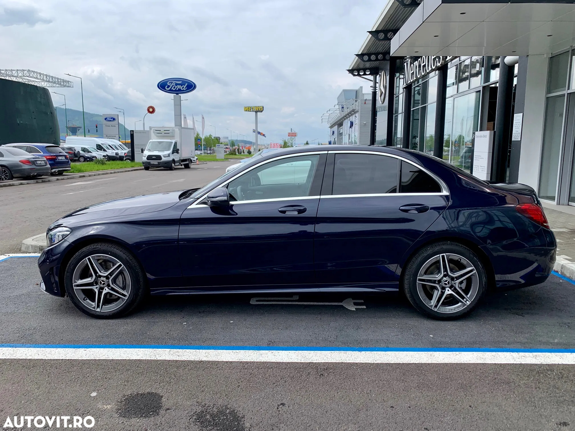 Mercedes-Benz C 220 d Aut - 2