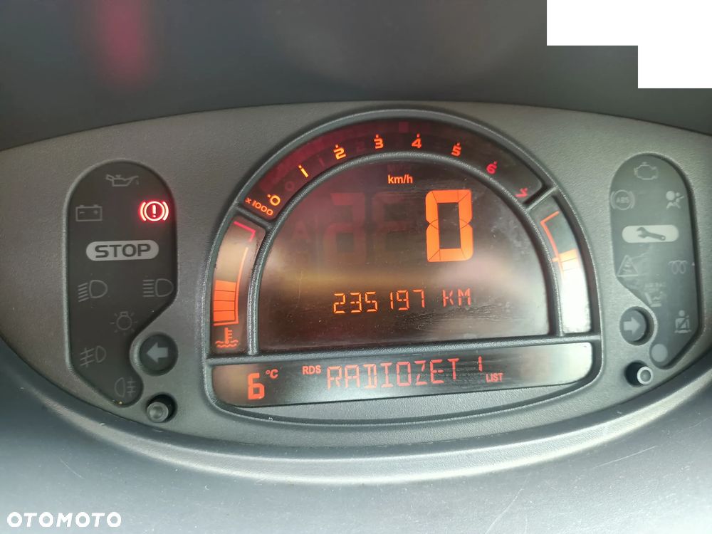 Renault Modus 1.2 Confort Authentique - 11