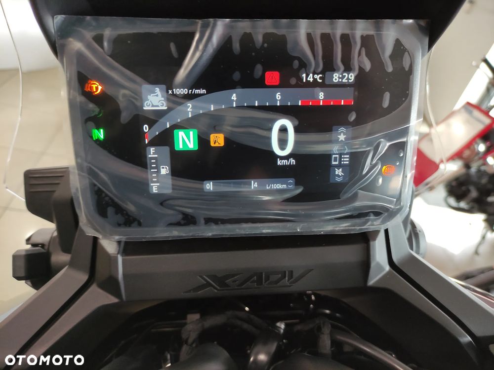 Honda X-ADV - 2