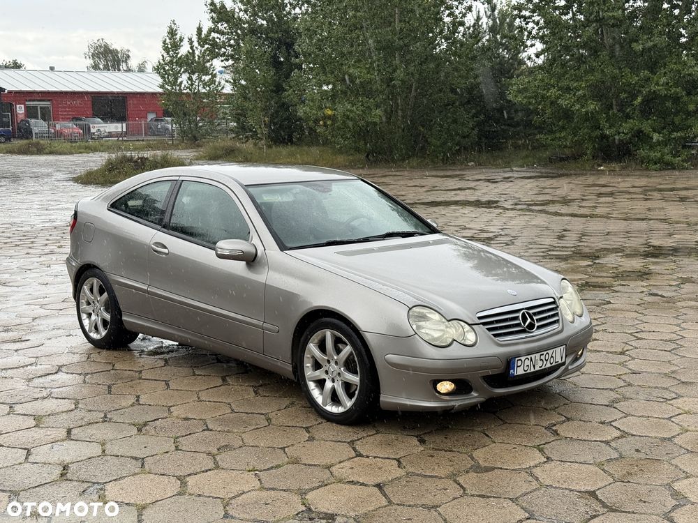 Mercedes-Benz Klasa C - 2