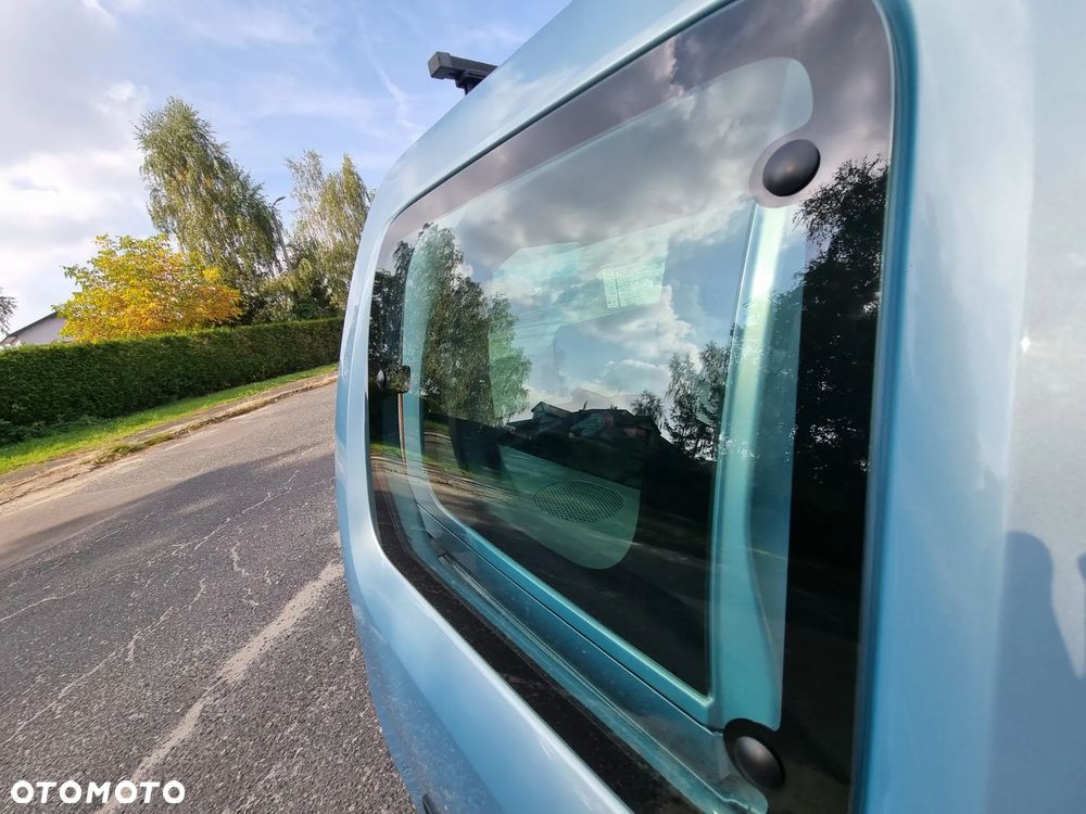 Renault Kangoo 1.6 8V Helios - 29