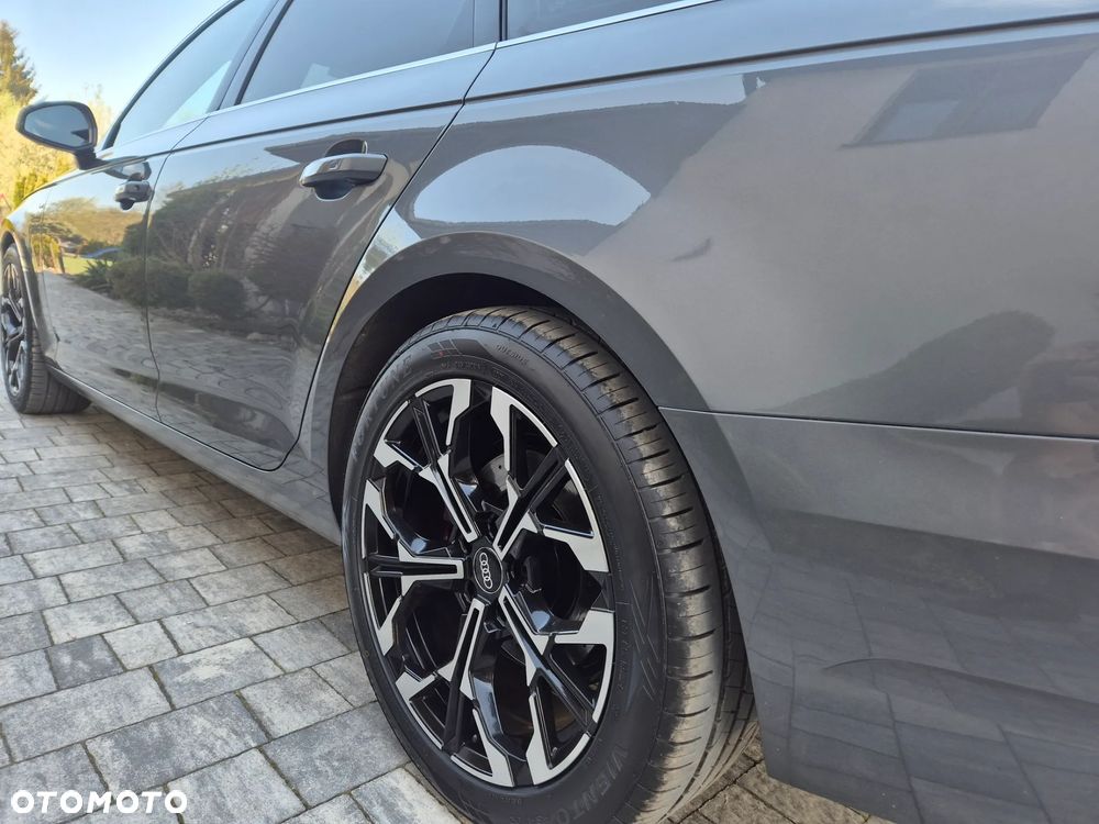 Audi A4 Avant 2.0 TDI S tronic quattro sport - 11