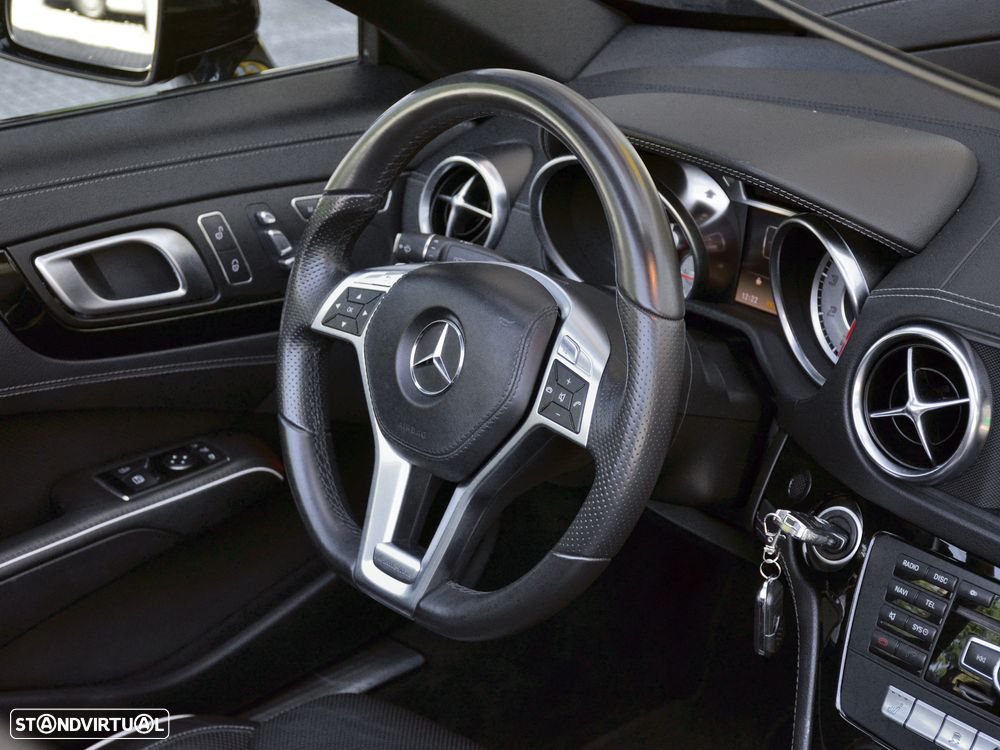 Mercedes-Benz SL 350 Standard - 35