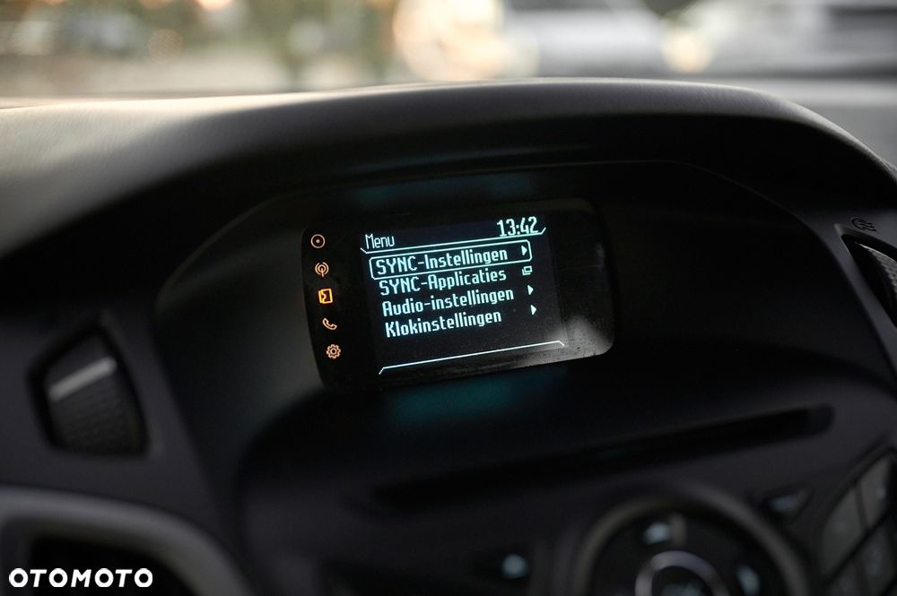 Ford Focus - 39