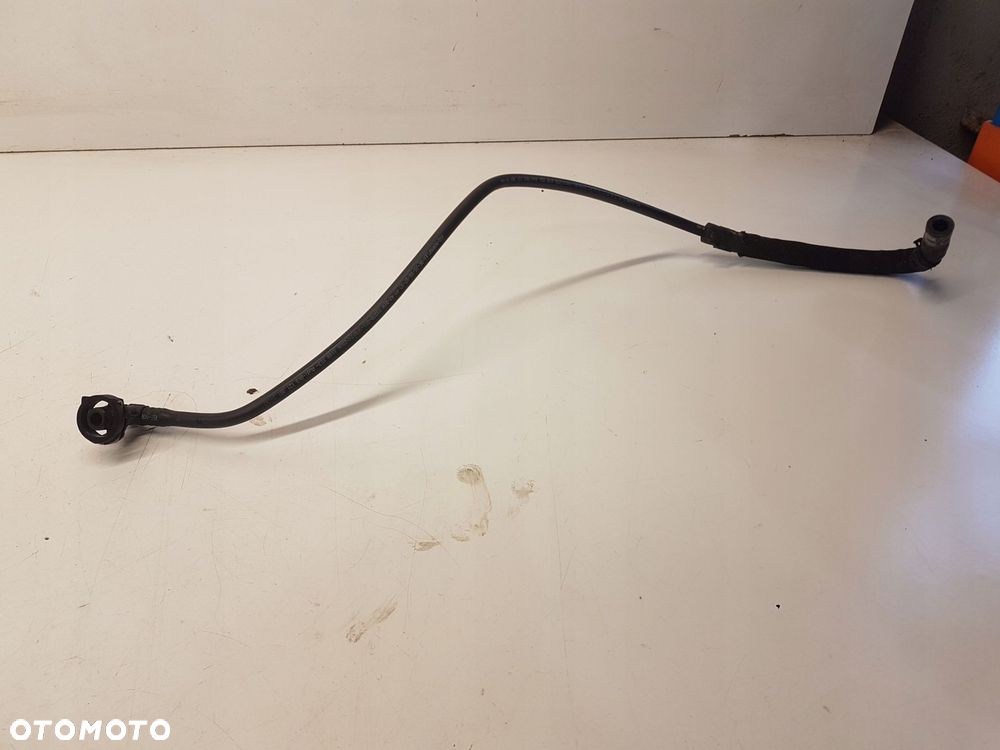 PRZEWÓD RURKA WODY AUDI A4 B8 A5 Q5 8K0121081Q - 2