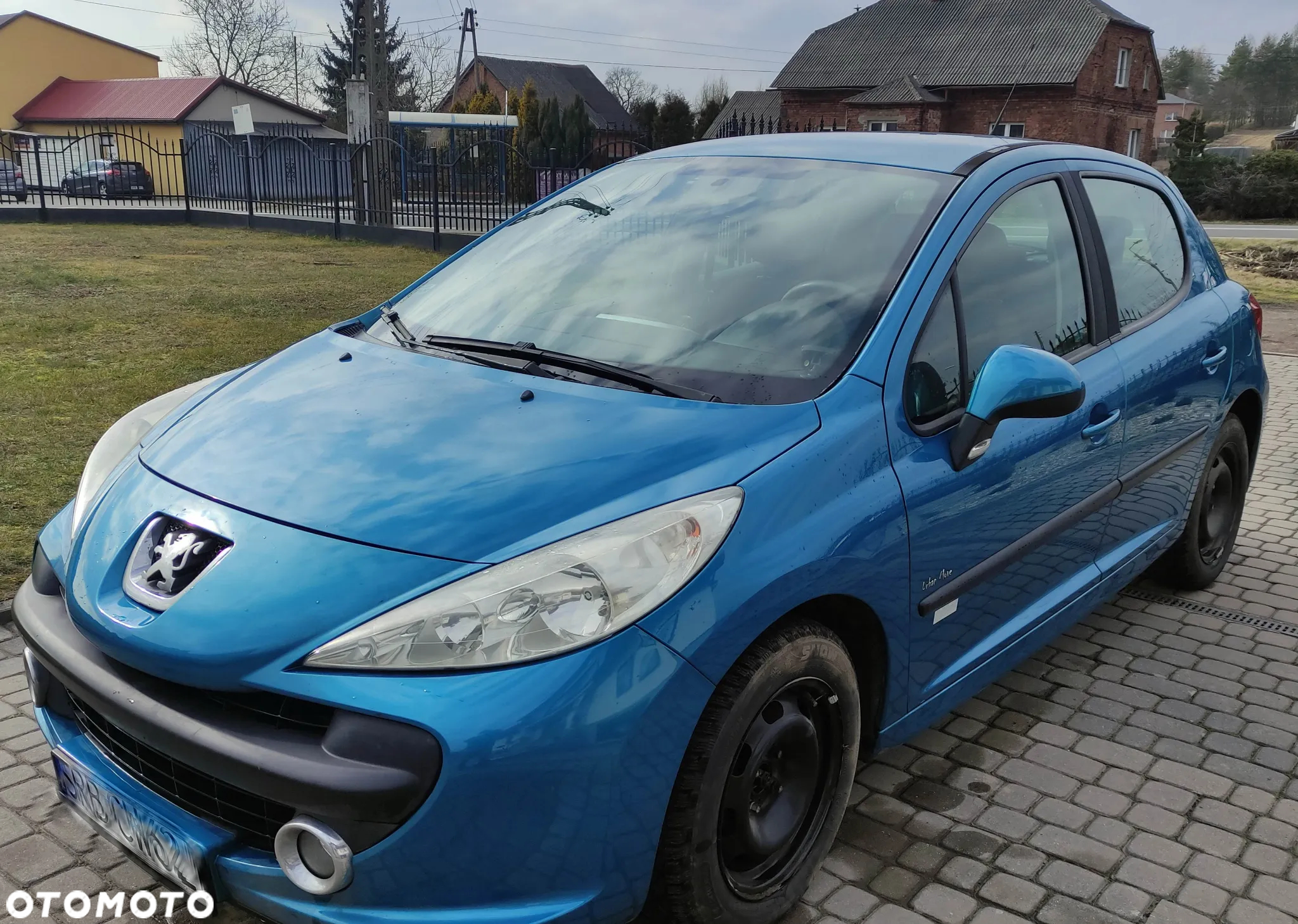 Peugeot 207 1.4 16V Trendy - 3