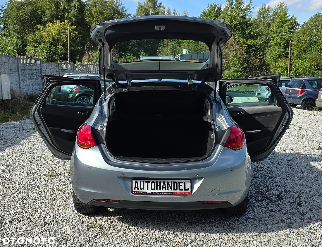 Opel Astra IV 1.6 Essentia - 14