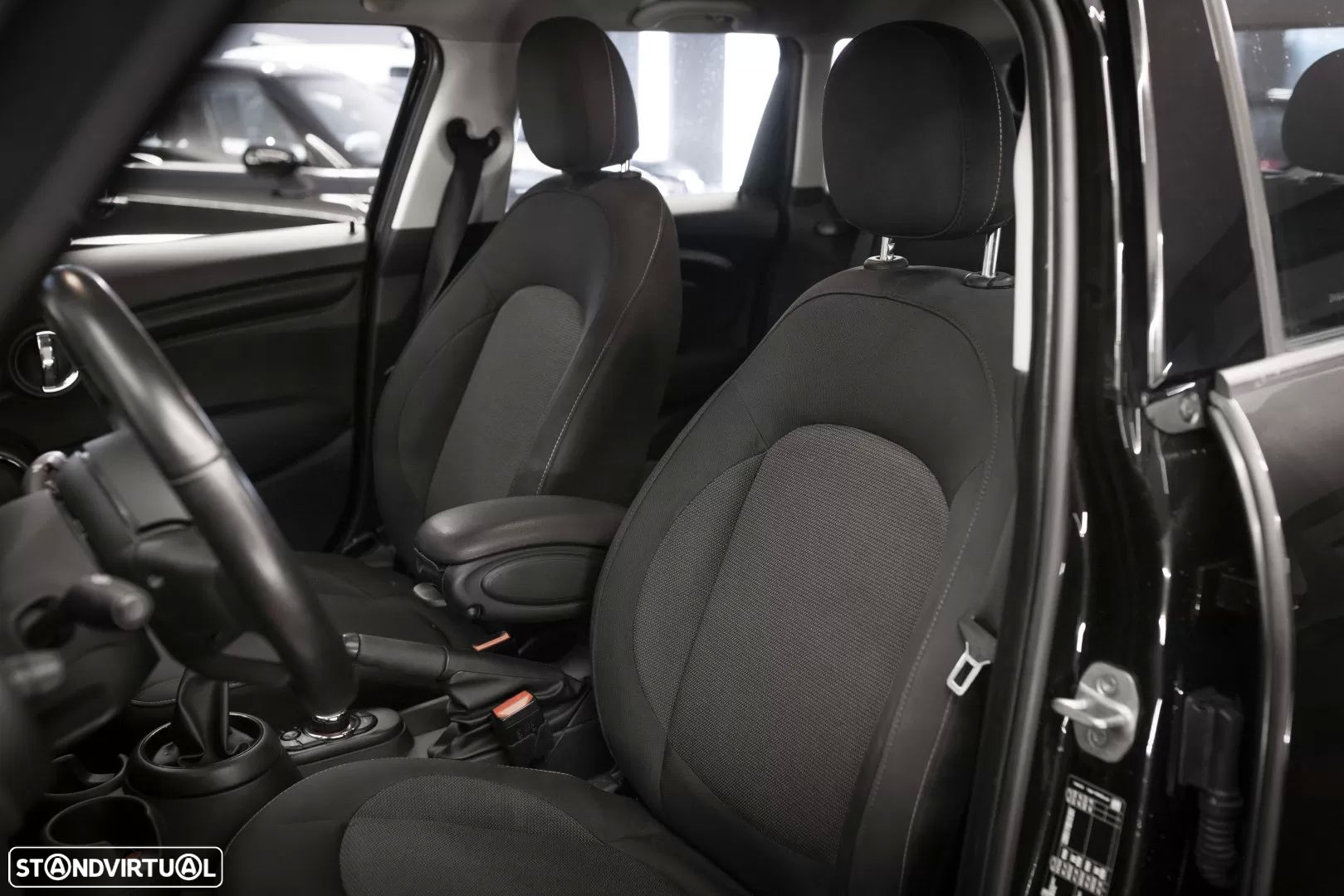 MINI 5 Portas One Sport Edition - 16