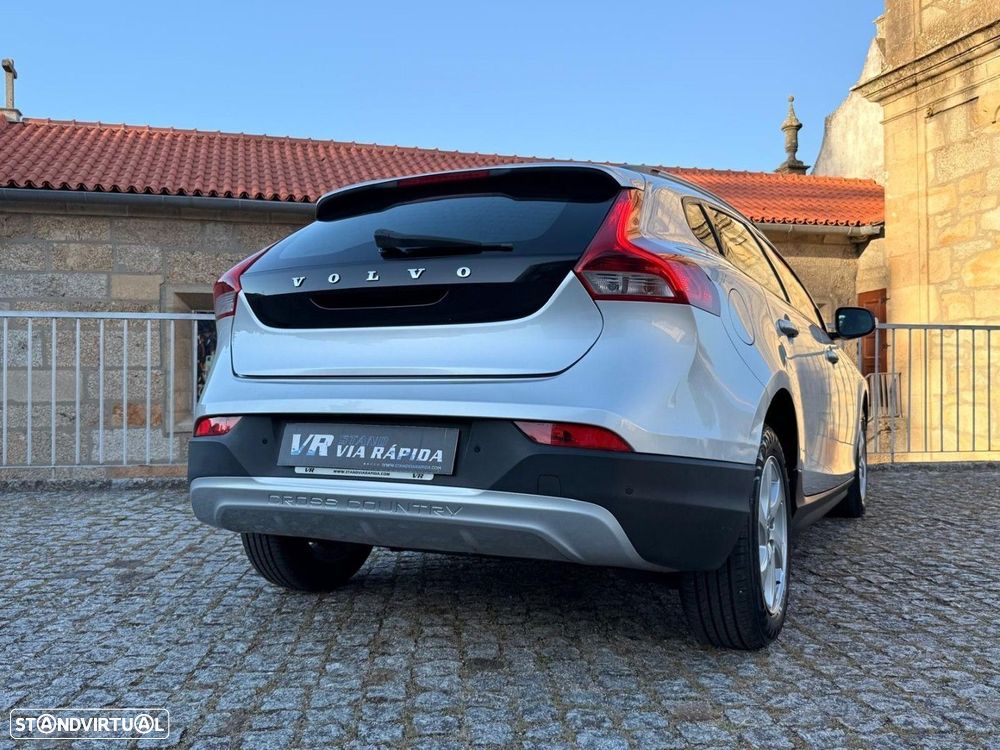 Volvo V40 Cross Country 1.6 D2 Kinetic - 29