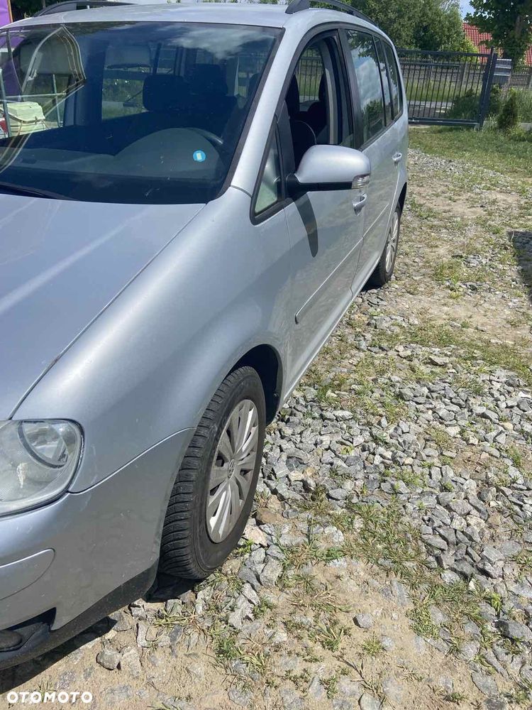 Volkswagen Touran 2.0 TDI DPF Goal - 2