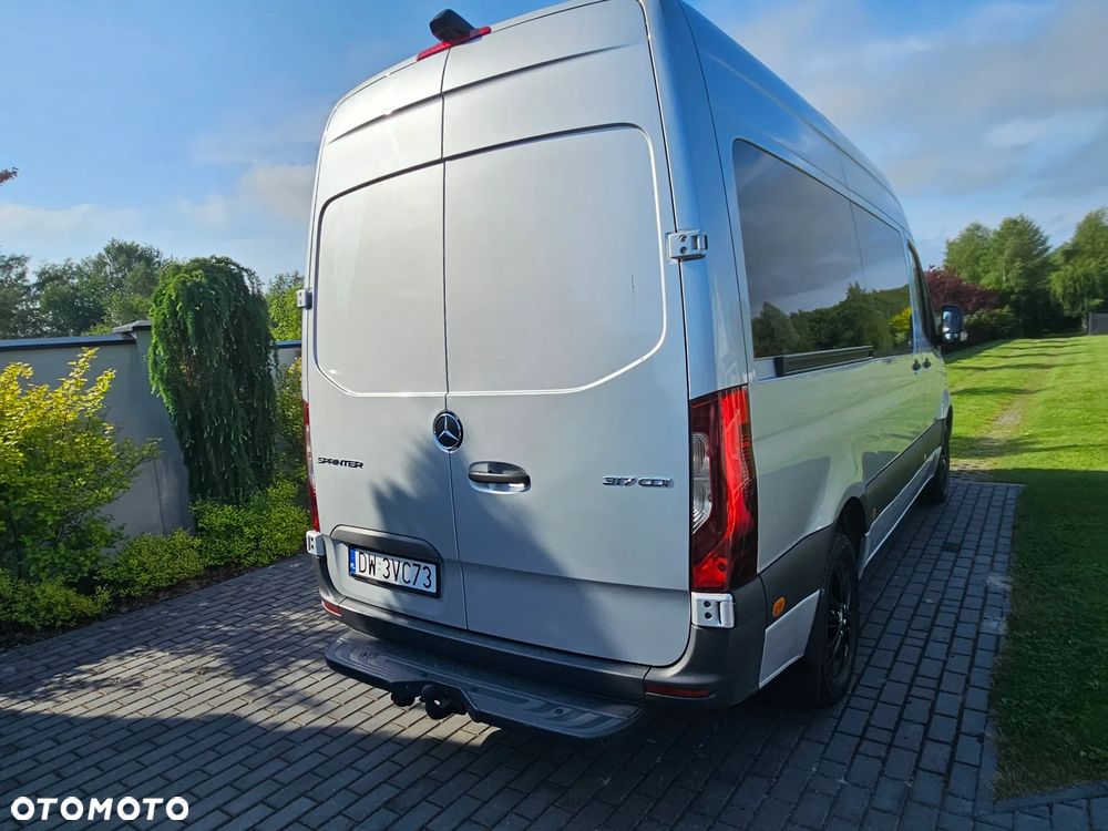 Mercedes-Benz SPRINTER 317 9-osobowy VIP AMG SALON POLSKA! - 10