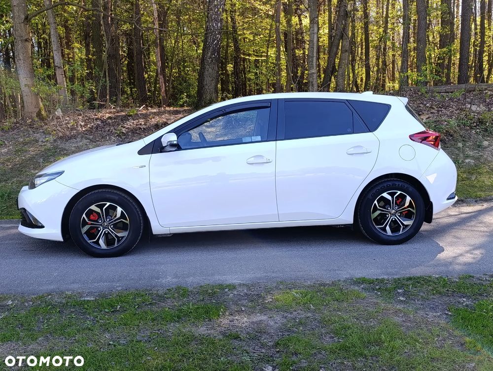 Toyota Auris 1.33 VVT-i Comfort - 12