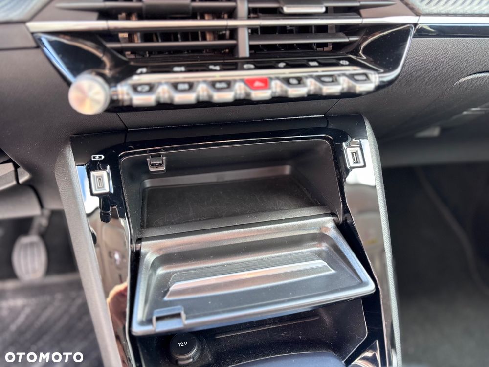 Peugeot 2008 PureTech 100 Stop&Start Allure - 33