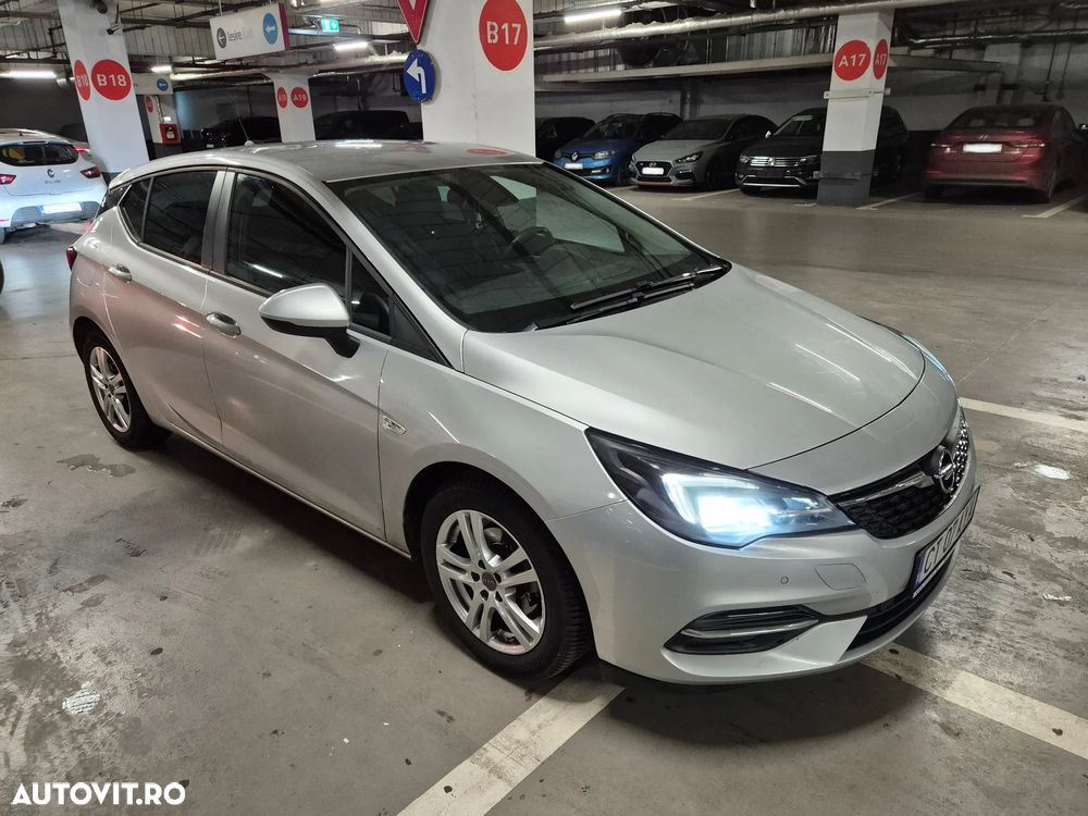 Opel Astra 1.2L Turbo Start/Stop Edition - 1