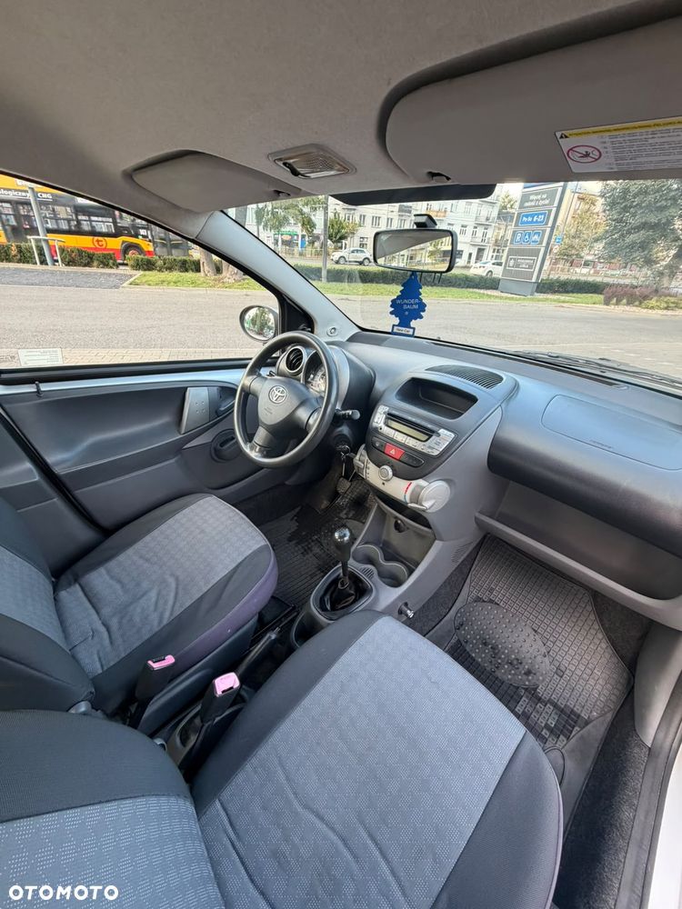Toyota Aygo 1.0 VVT-i Sol - 12