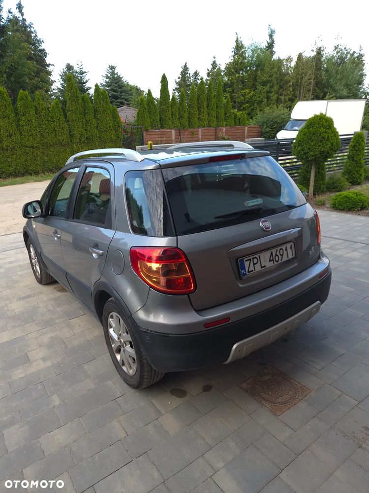 Fiat Sedici 1.6 16V 4x4 Emotion - 5