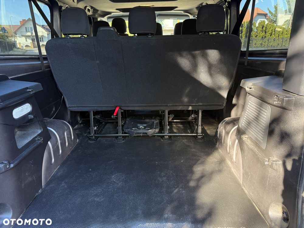 Renault Trafic Grand Passenger 2,9t Business - 12