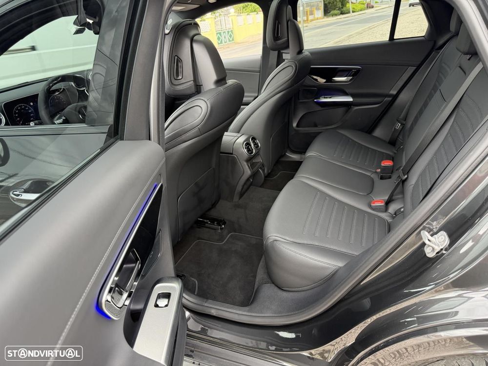 Mercedes-Benz GLC 300 de Coupe 4Matic - 13
