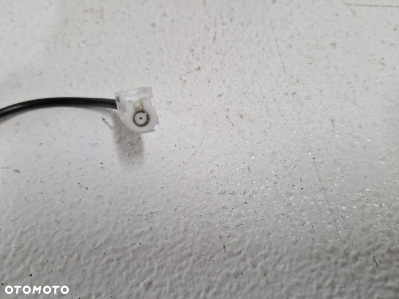 TOYOTA AVENSIS T27 LIFT T29 ANTENA GPS 86860-05040 - 5