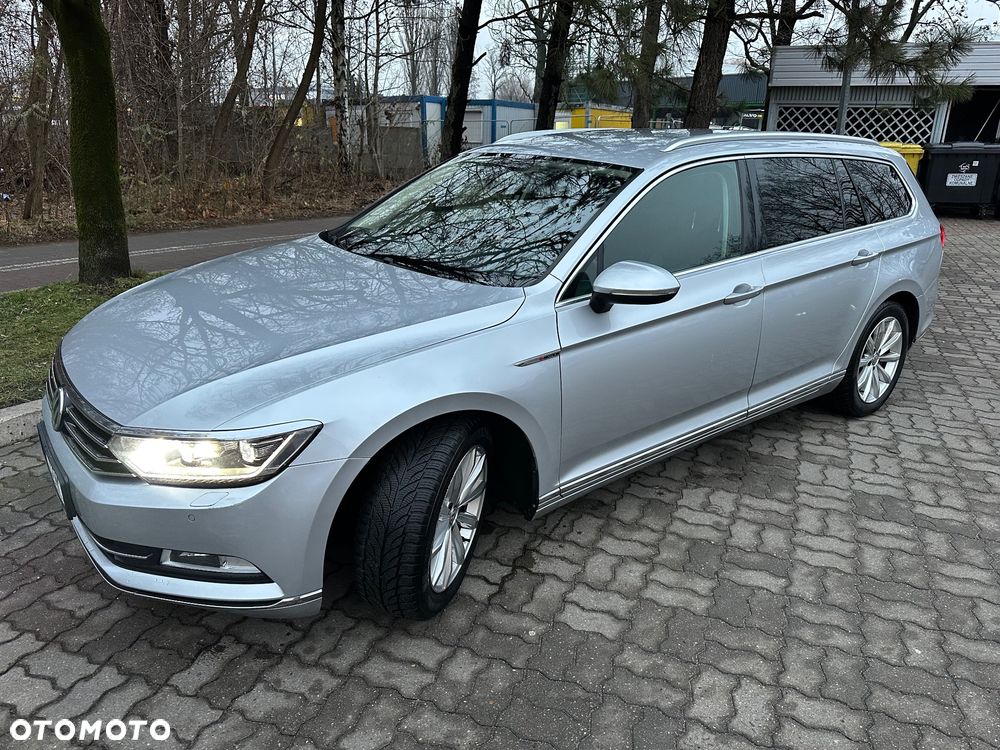 Volkswagen Passat 2.0 TDI BMT 4Mot Highline DSG - 1