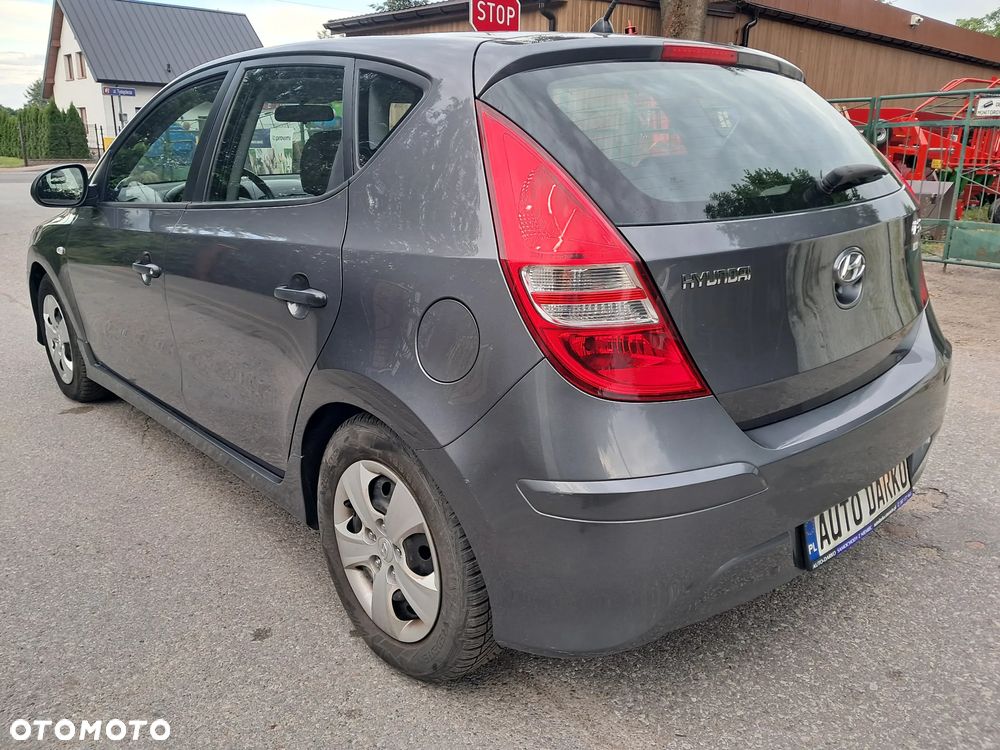 Hyundai i30 1.4 Blue Comfort - 4