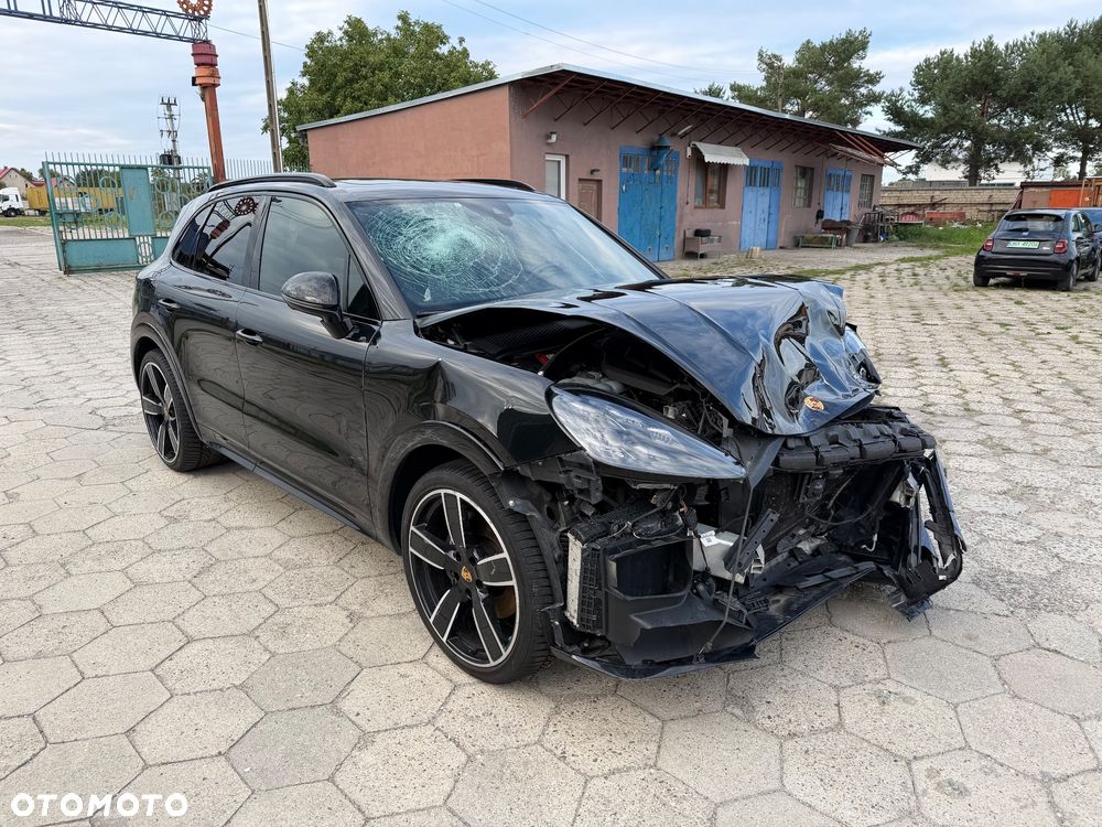 Porsche Cayenne E-Hybrid Tiptronic S - 1