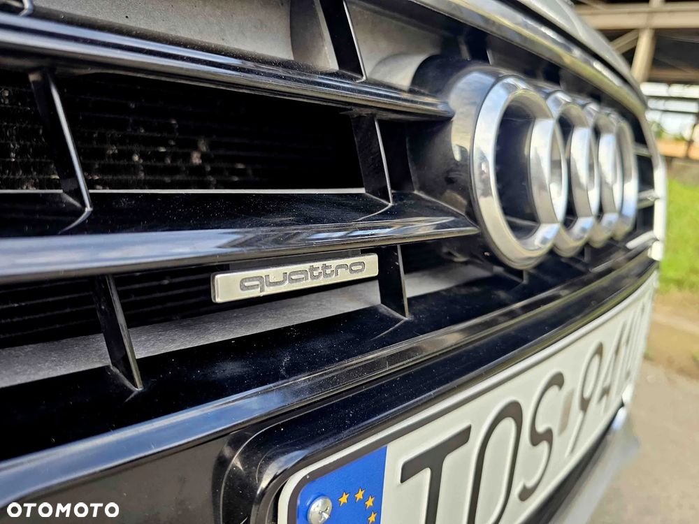 Audi A4 Avant 2.0 TDI DPF quattro S tronic S line Sportpaket - 7