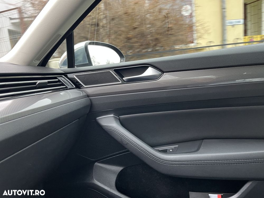 Volkswagen Passat Alltrack 2.0 TDI DSG 4Motion - 30