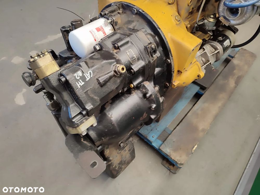 Silnik 3054 CAT TH 62 - 10