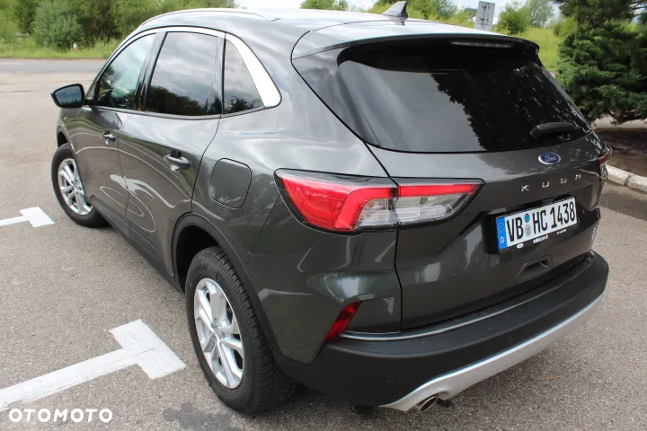 Ford Kuga 1.5 EcoBoost TITANIUM - 6
