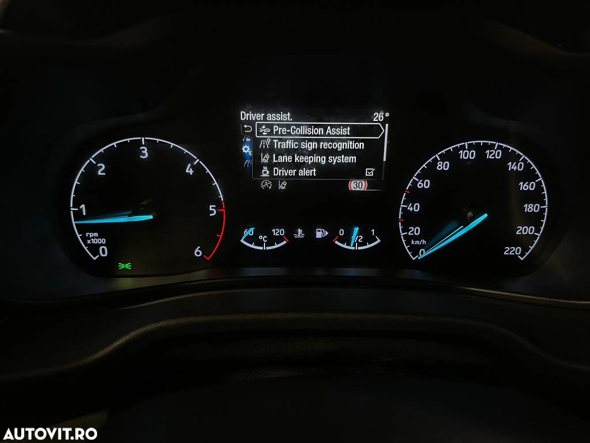 Ford Tourneo Connect 1.5 TDCi LWB (L2) Trend - 18
