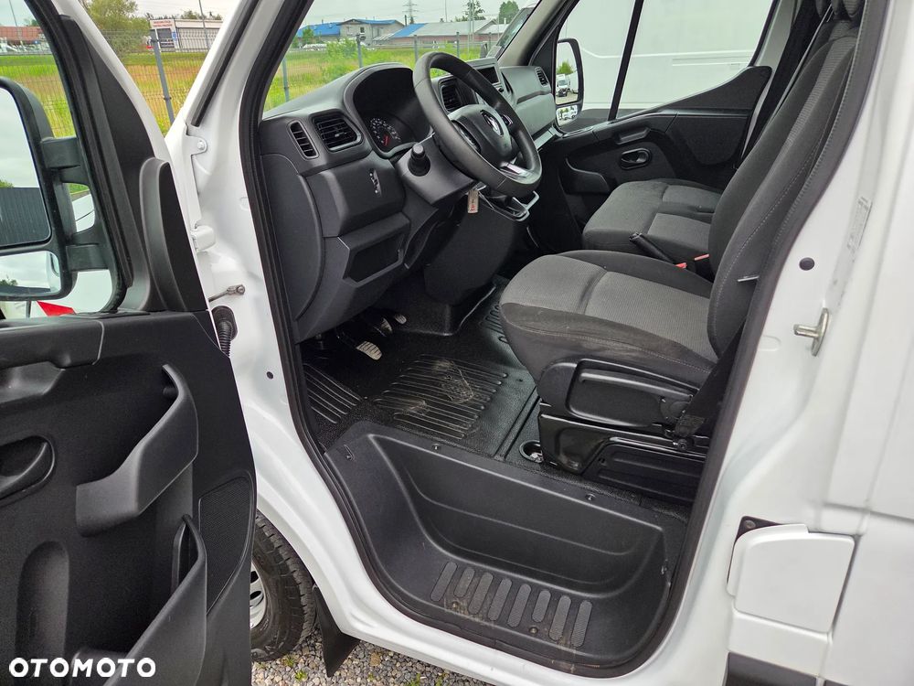 Renault Master - 22
